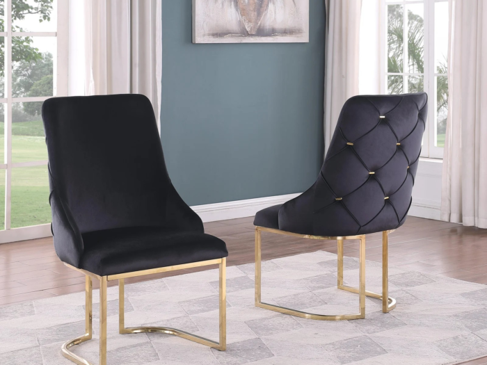 6900 DINING CHAIR (BLACK)