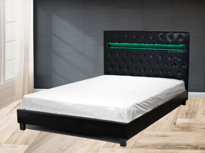 Otis Black PU